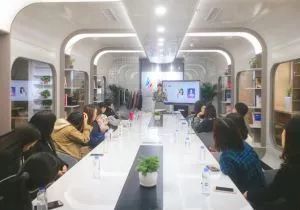 提升品牌價值，共筑校友輝煌 中山大學陜西校友會企業形象定制培訓與咨詢